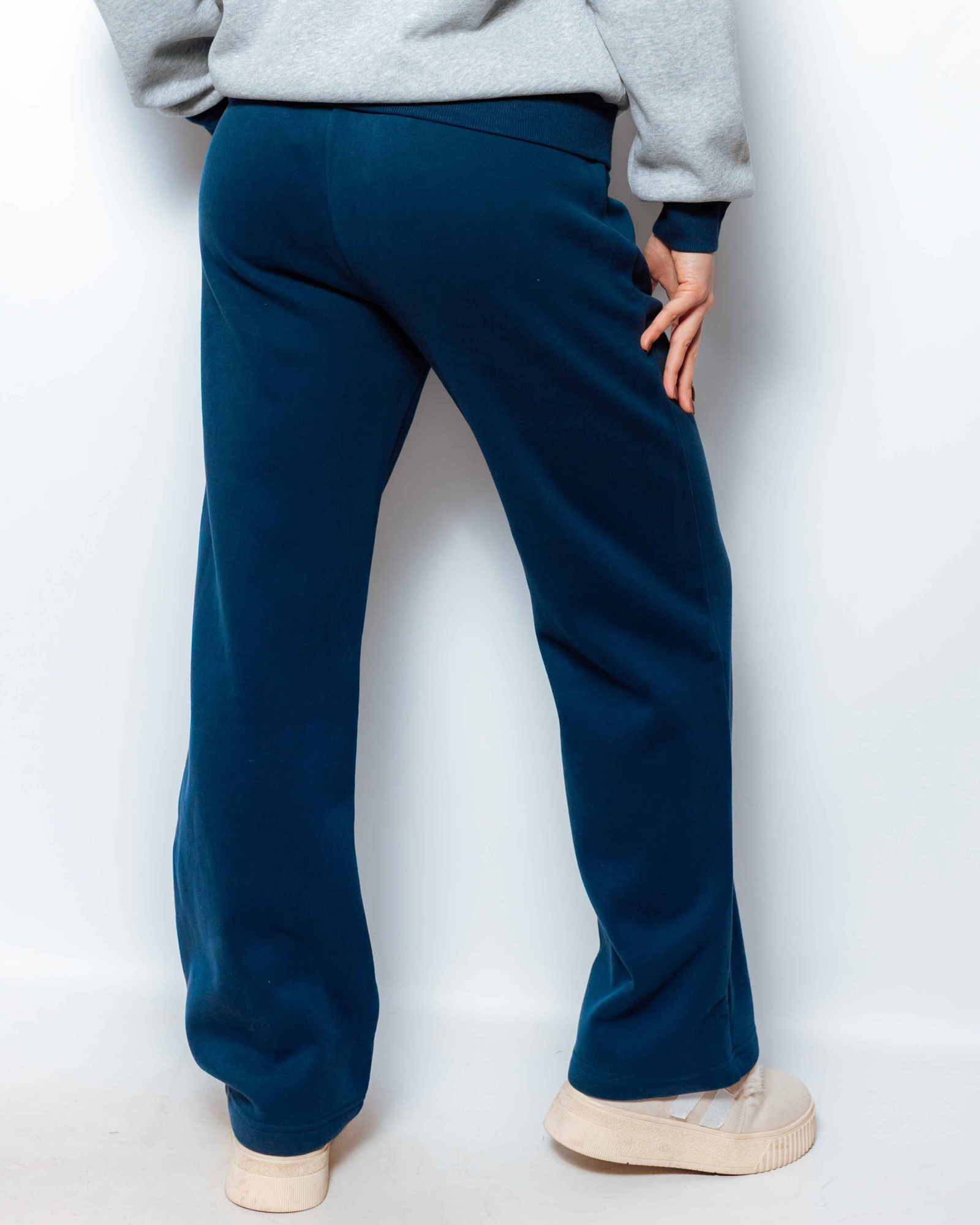 niu.n 8269 костюм спортивный женский